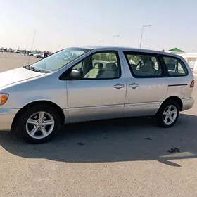 Toyota Sienna 2000