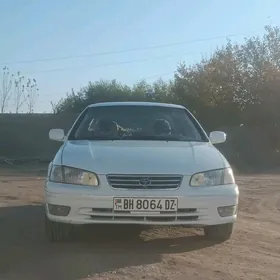 Toyota Camry 2001