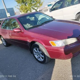 Toyota Camry 1997