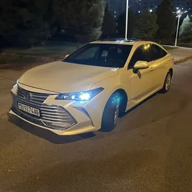 Toyota Avalon 2019