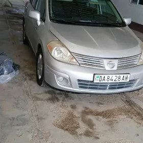 Nissan Versa 2009