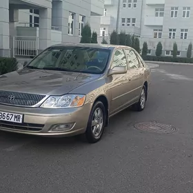 Toyota Avalon 2001