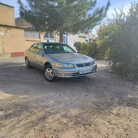 Toyota Camry 1998