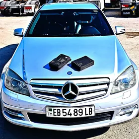 Mercedes-Benz C350 2007