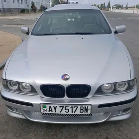 BMW E39 2000