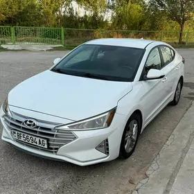 Hyundai Elantra 2019