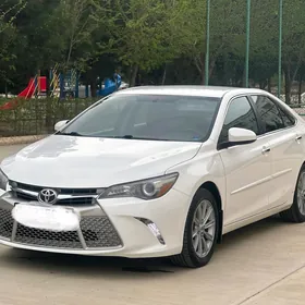 Toyota Camry 2016