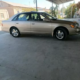 Toyota Avalon 2001