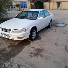 Toyota Camry 1997