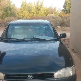 Toyota Camry 1992