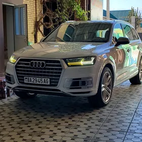 Audi Q7 2018