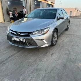 Toyota Camry 2017