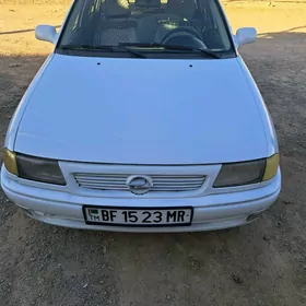 Opel Astra 1993