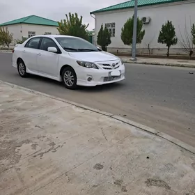 Toyota Corolla 2013