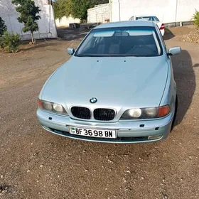 BMW E39 1999