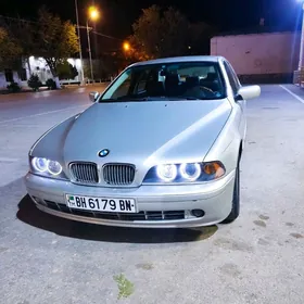 BMW E39 2000