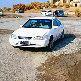 Toyota Camry 2000