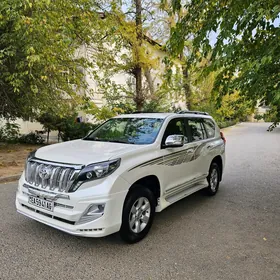 Toyota Land Cruiser Prado 2012