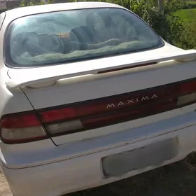 Nissan Maxima 1998