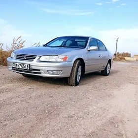 Toyota Camry 2000