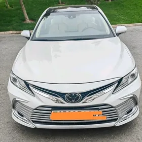 Toyota Camry 2022