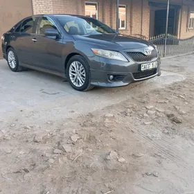 Toyota Camry 2010