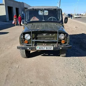 UAZ 469 1990