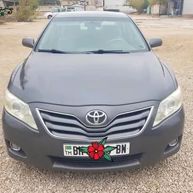 Toyota Camry 2010