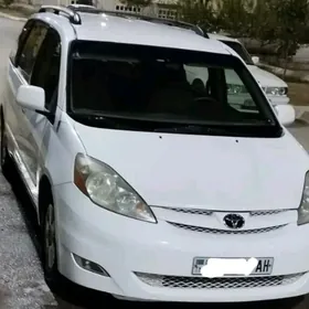 Toyota Sienna 2006