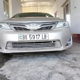 Toyota Camry 2013