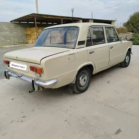 Lada 2104 1986