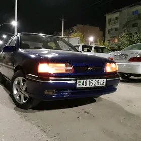 Opel Vectra 1992