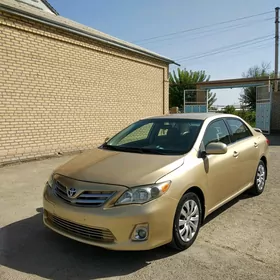 Toyota Corolla 2013