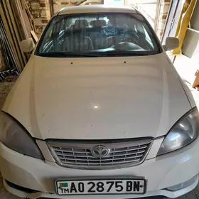 Daewoo Gentra 2013