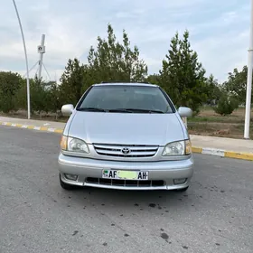 Toyota Sienna 2002