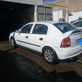 Opel Astra 2001