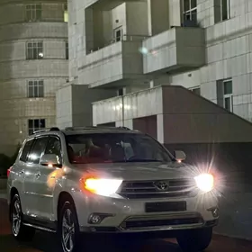 Toyota Highlander 2012