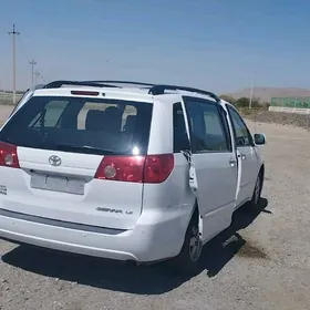 Toyota Sienna 2009