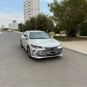 Toyota Avalon 2020