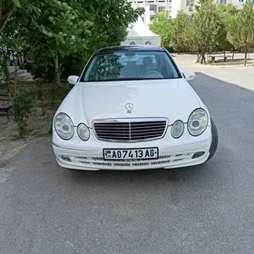 Mercedes-Benz E320 2003