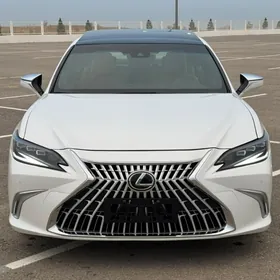 Lexus ES 350 2021