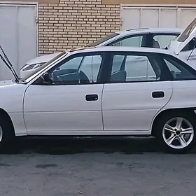 Opel Astra 1995