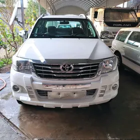 Toyota Hilux 2010