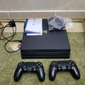 PlayStation 4 Pro 11.00 + 2 