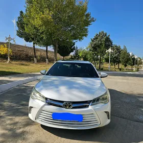 Toyota Camry 2016