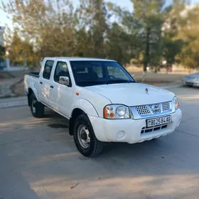 Nissan Navara 2014