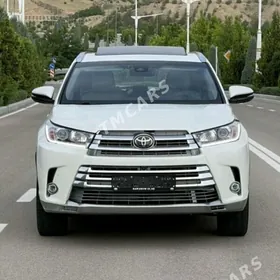 Toyota Highlander 2018