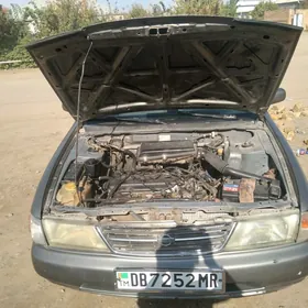 Nissan Sunny 1998