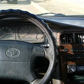 Toyota Mark II 1995