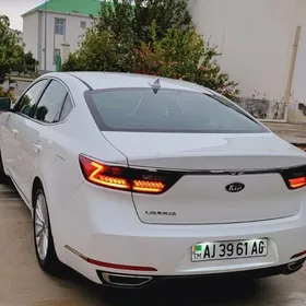 Kia Cadenza 2017